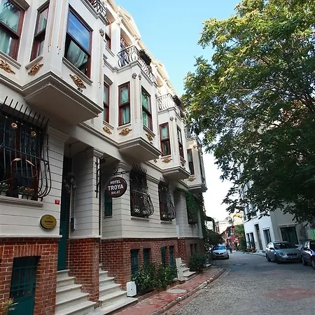 מלון Troya Balat 3*