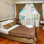 Troya Balat Hotel 3*