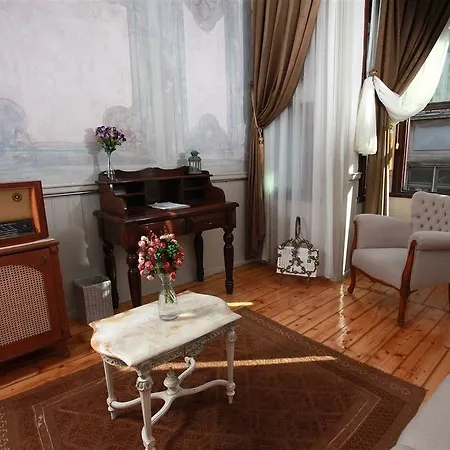 מלון Troya Balat 3*